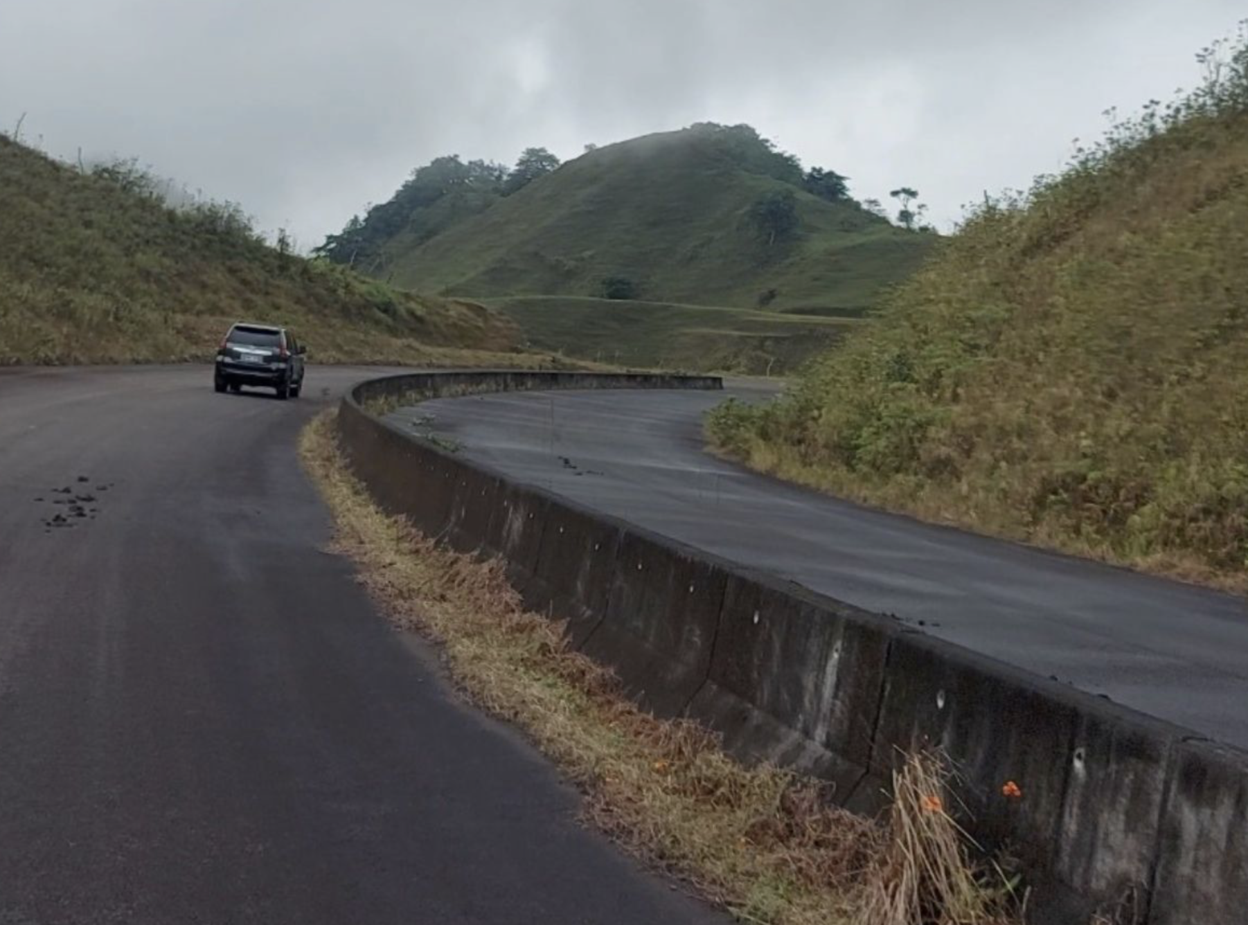 Avanzan obras del tramo central de la carretera a San Carlos en la zona norte de Costa Rica